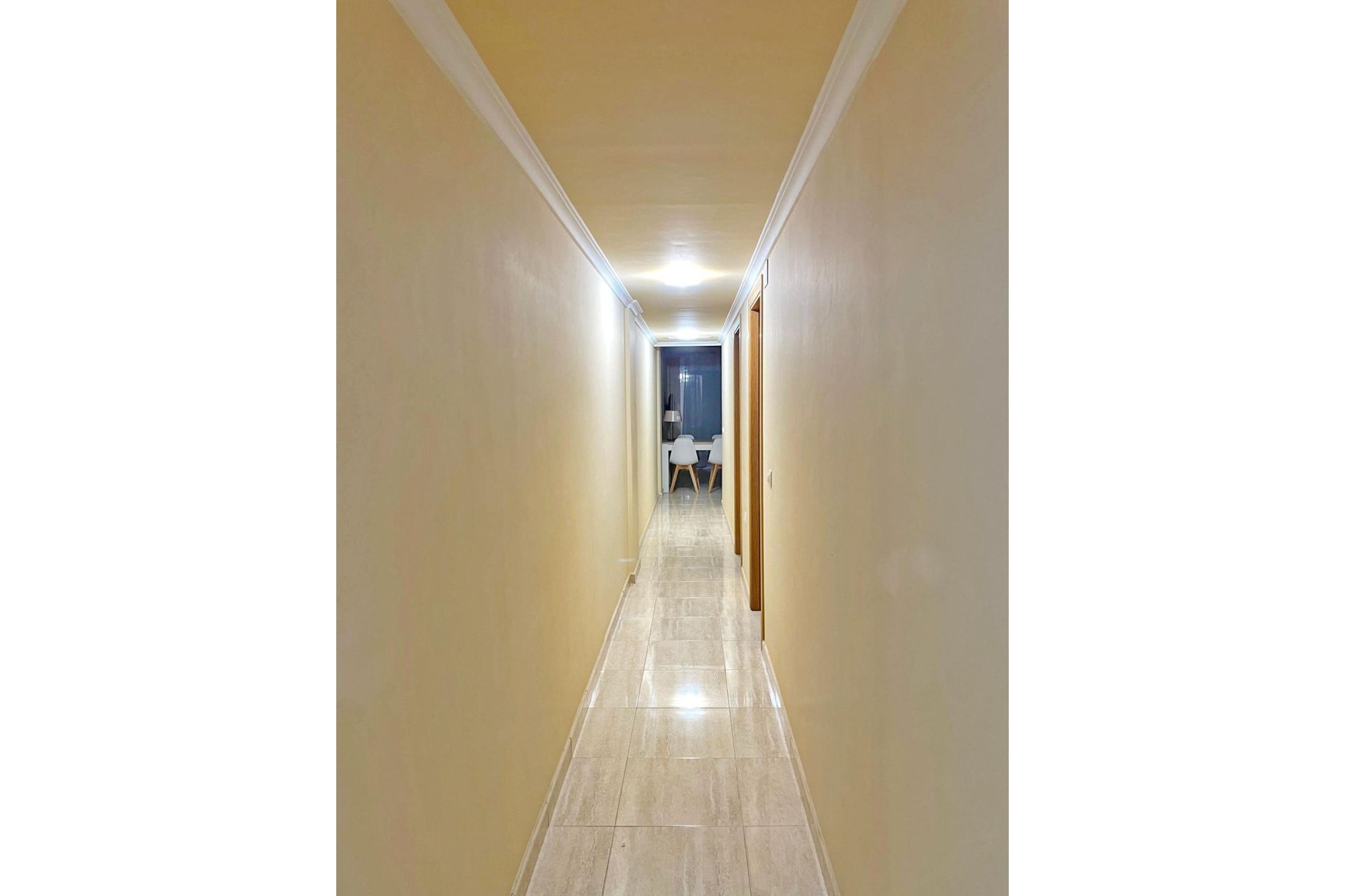 Segunda mano - Apartamento -
Guardamar del Segura - Puerto Deportivo