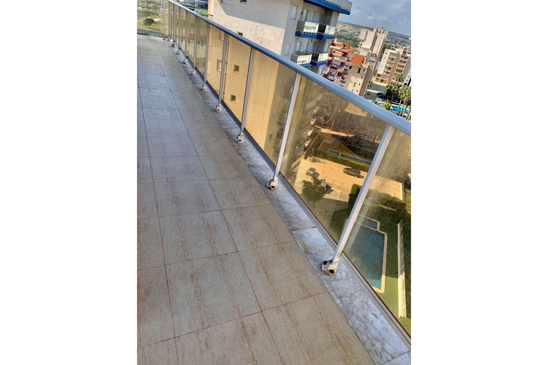 Segunda mano - Apartamento -
Guardamar del Segura - Puerto