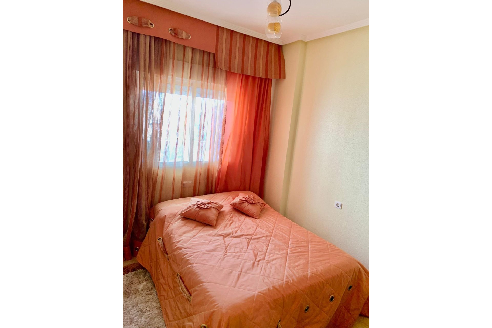 Segunda mano - Apartamento -
Guardamar del Segura - Puerto