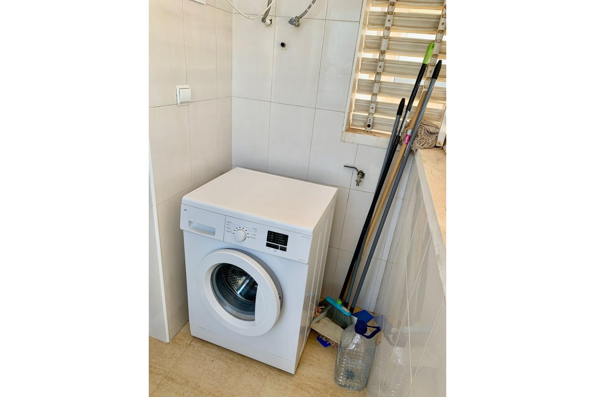 Segunda mano - Apartamento -
Guardamar del Segura - Puerto