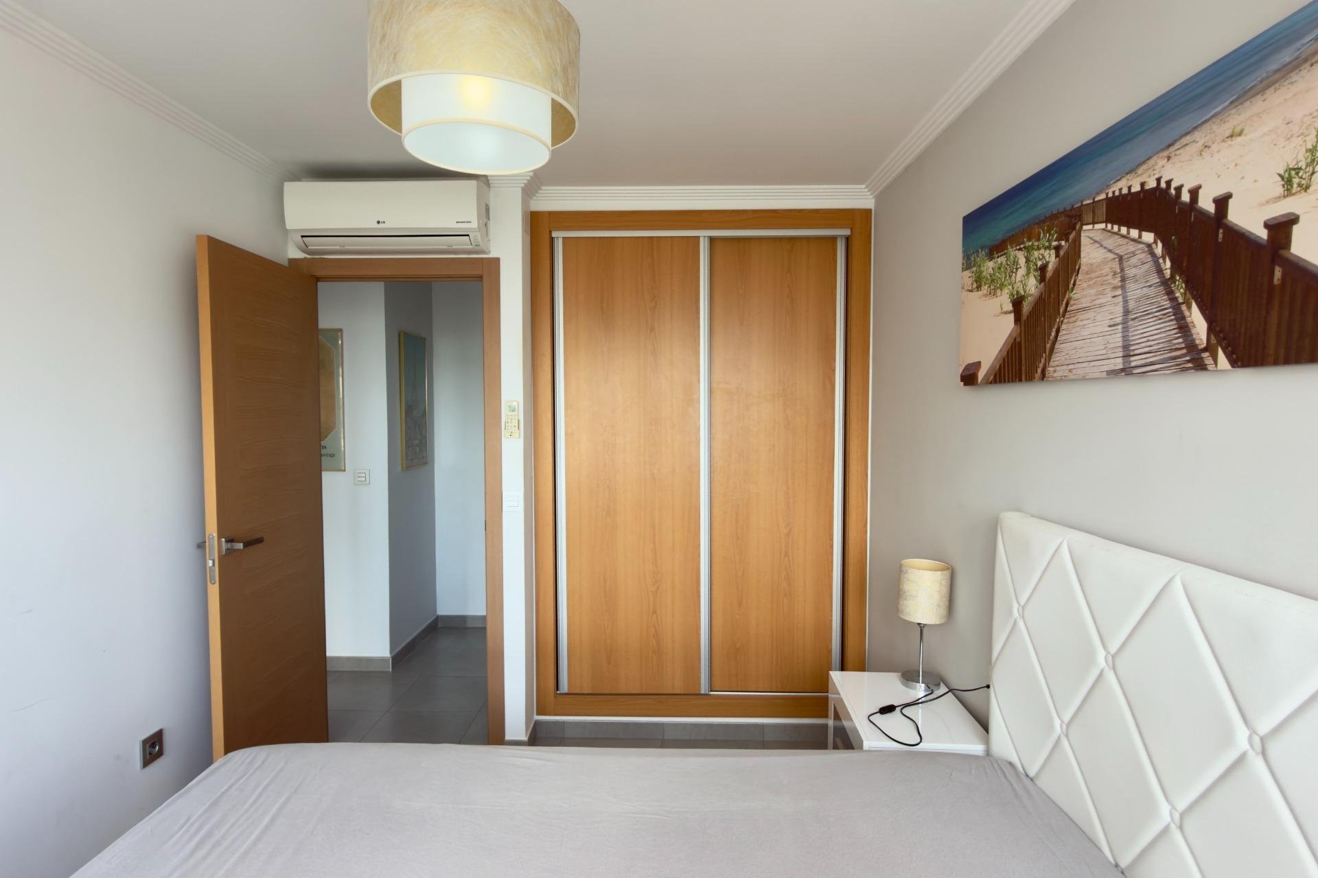 Segunda mano - Apartamento -
Guardamar del Segura - Urbanizaciones