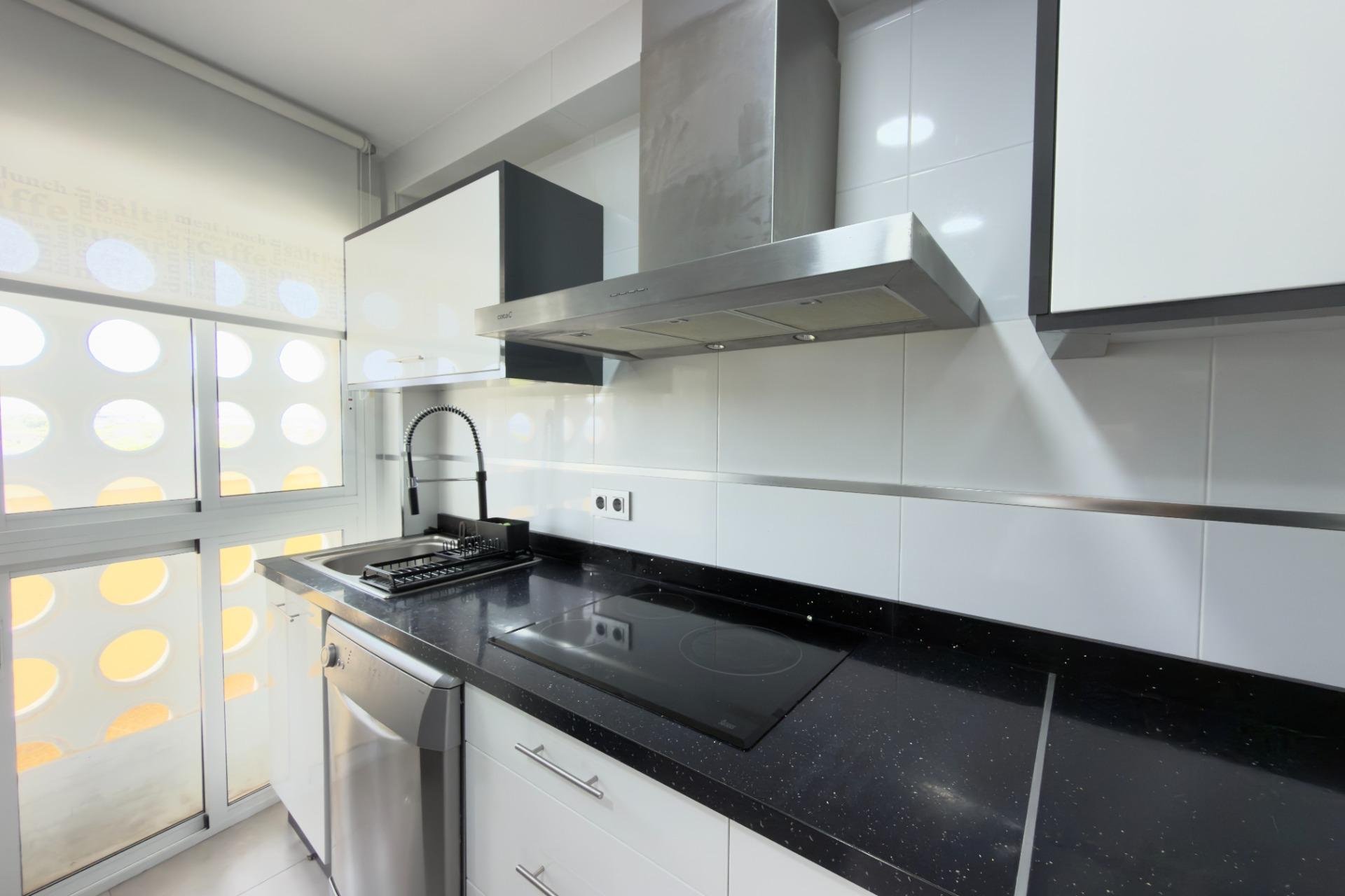 Segunda mano - Apartamento -
Guardamar del Segura - Urbanizaciones