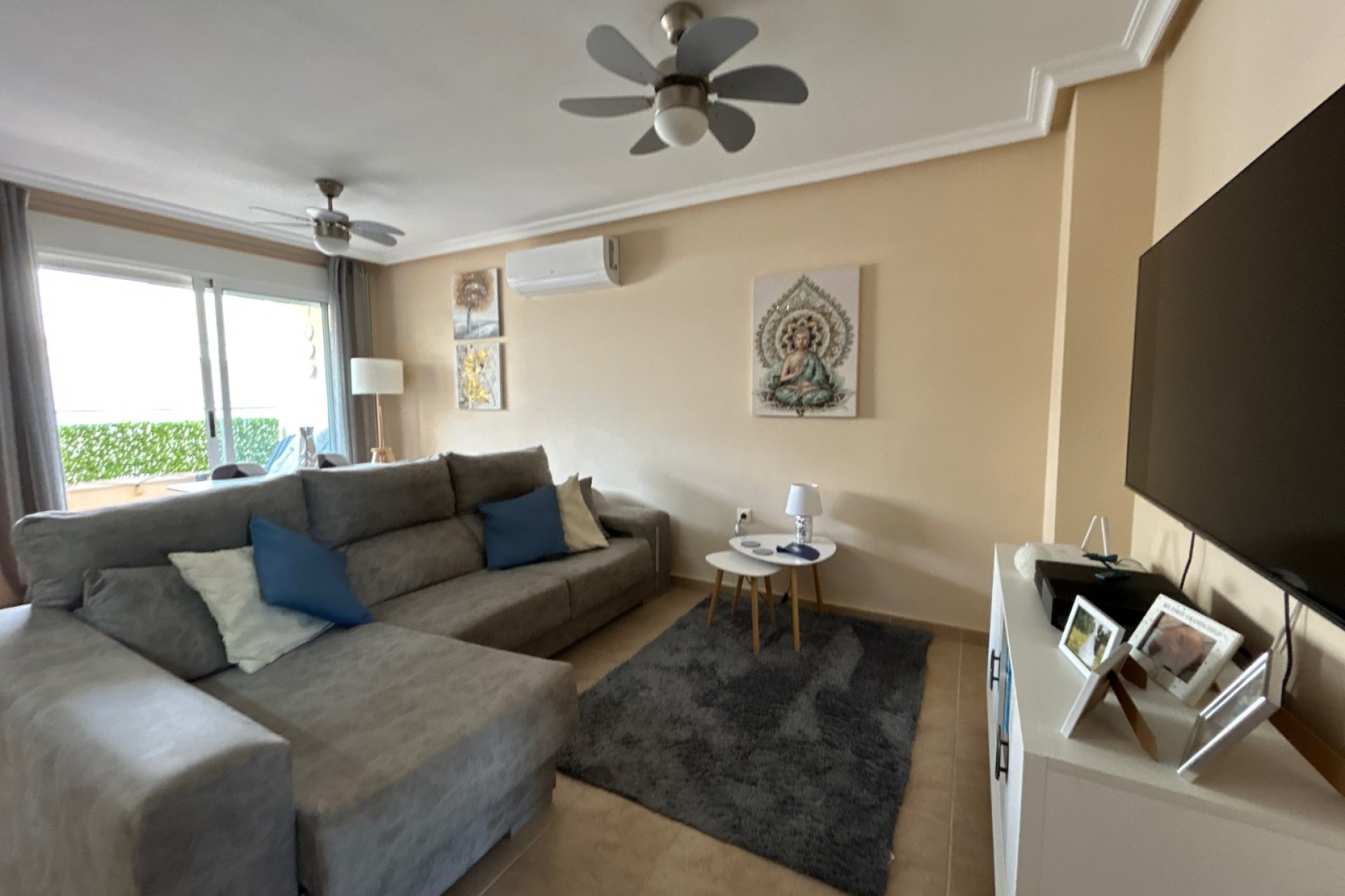 Segunda mano - Apartamento -
Jacarilla - Inland