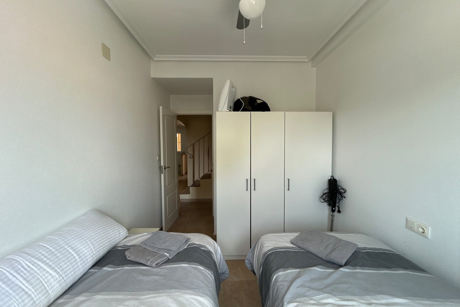 Segunda mano - Apartamento -
Jacarilla - Inland