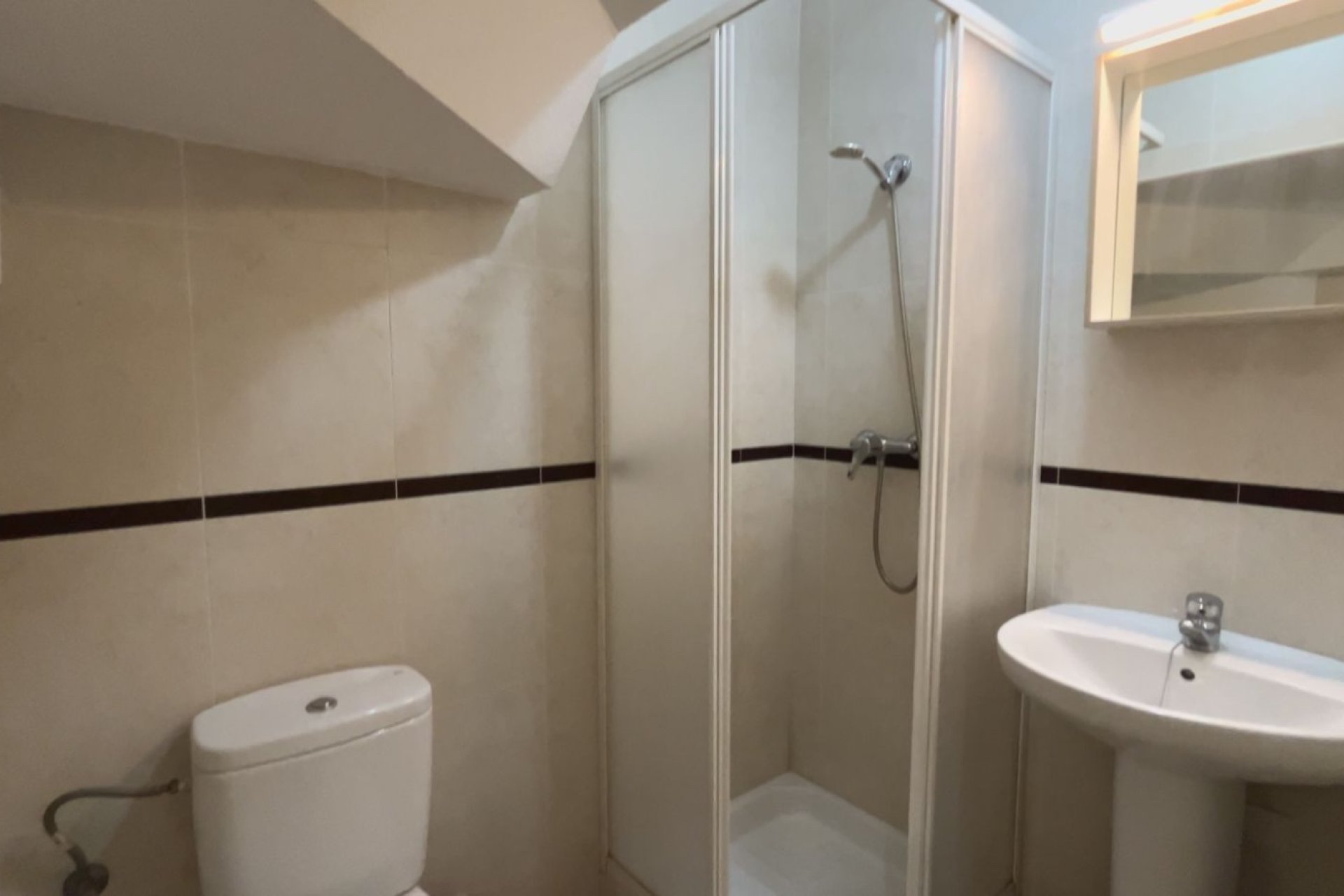 Segunda mano - Apartamento -
Jacarilla - Inland
