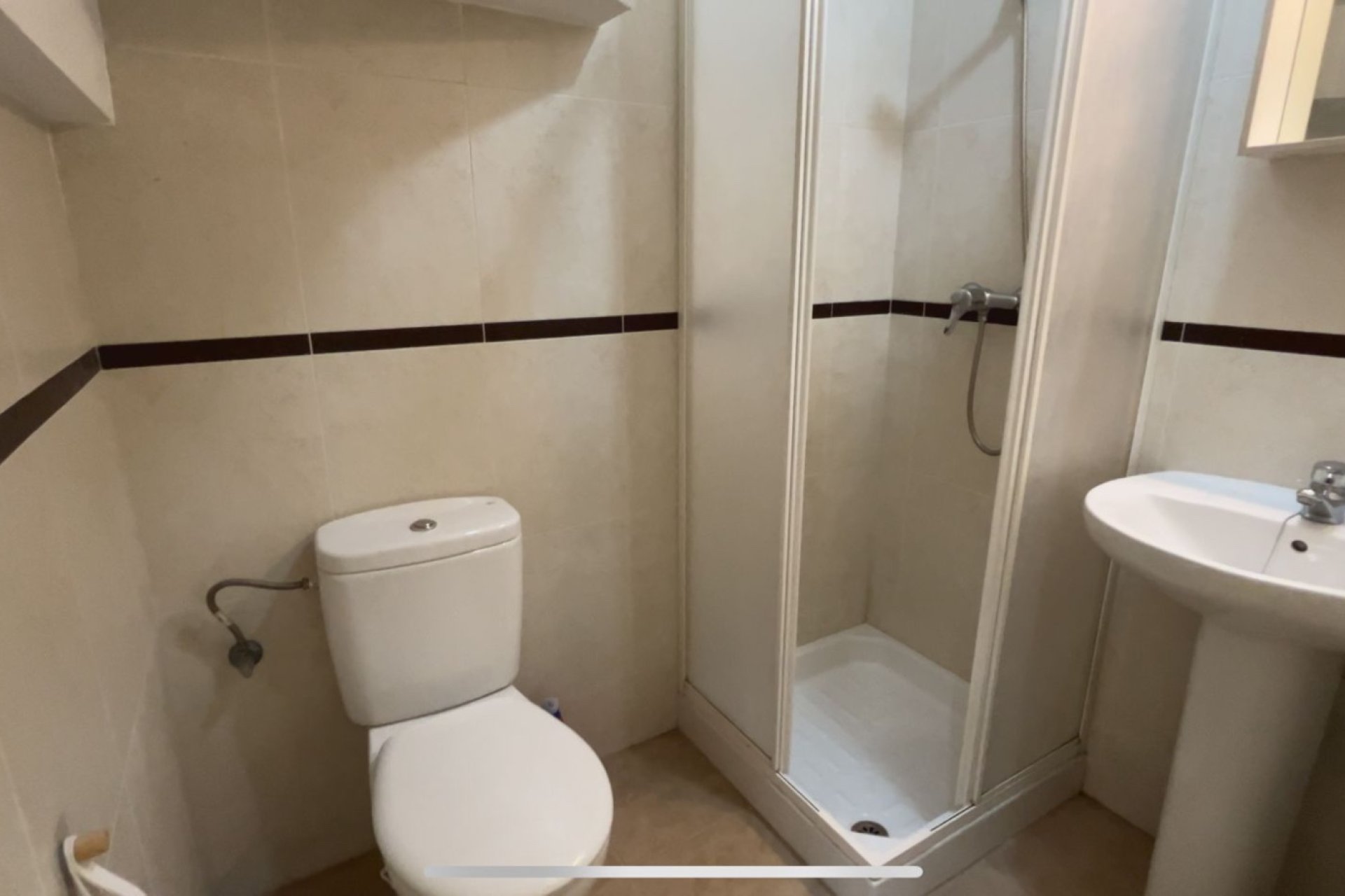 Segunda mano - Apartamento -
Jacarilla - Inland