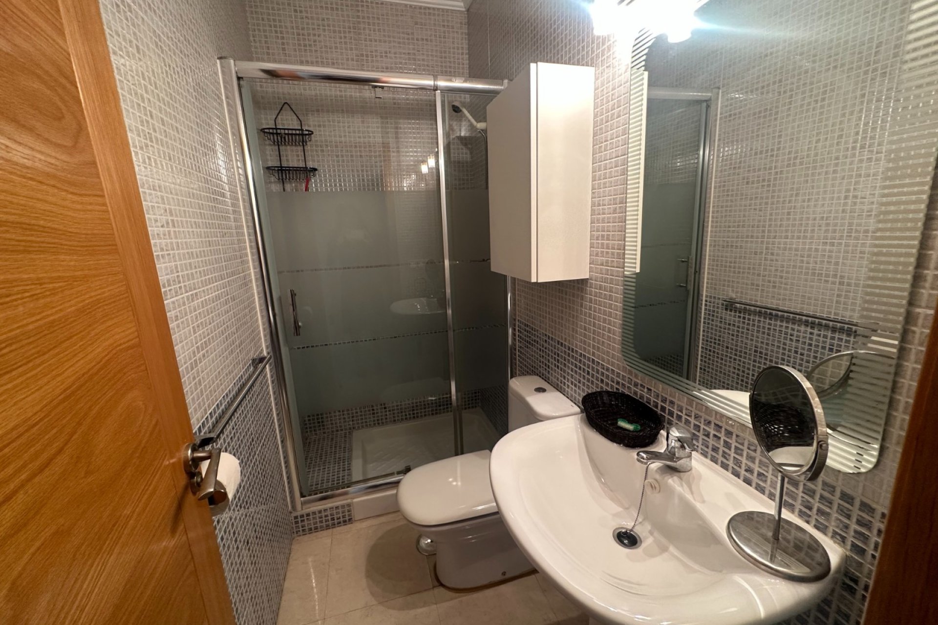 Segunda mano - Apartamento -
Jacarilla - Inland