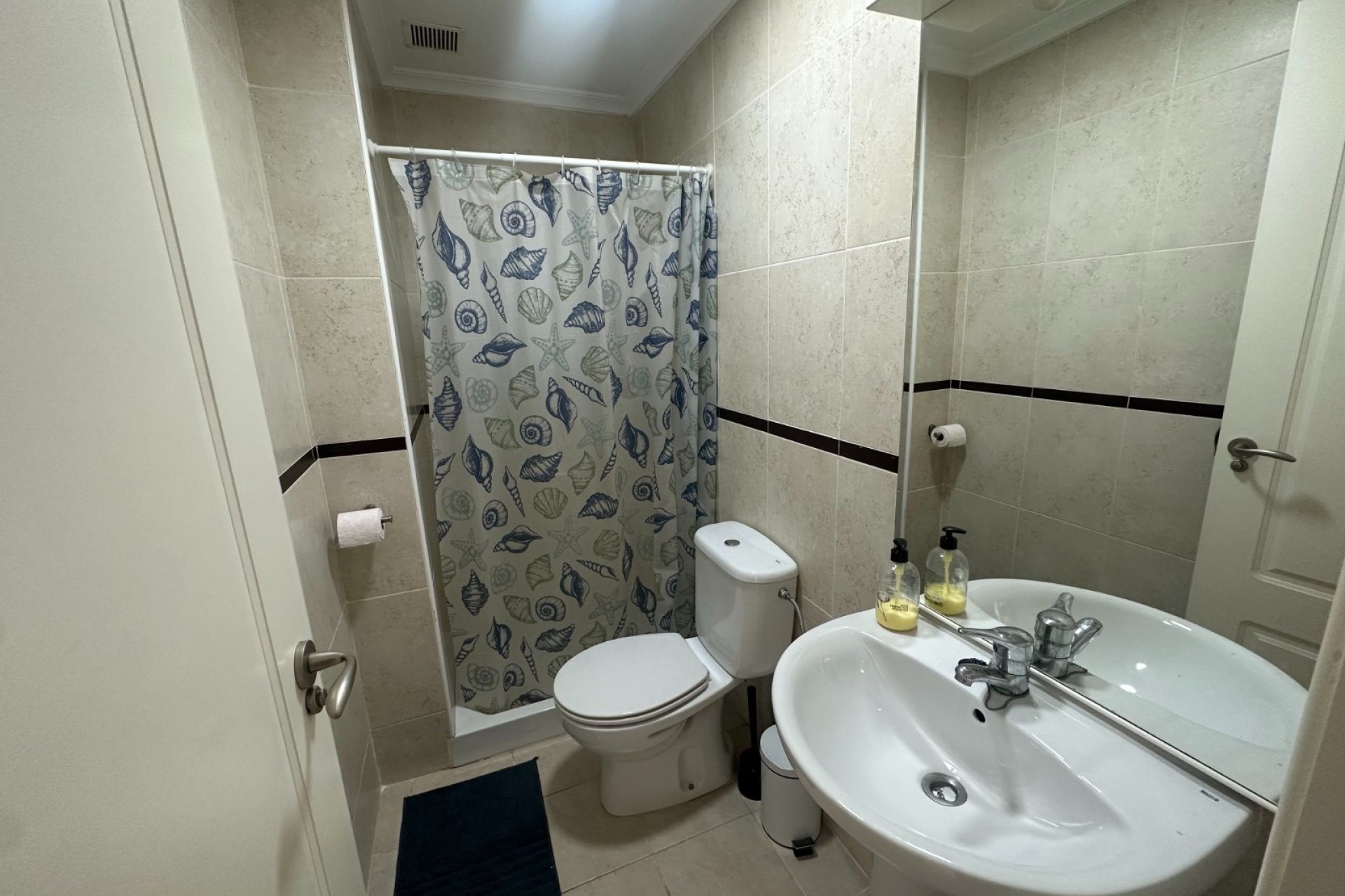 Segunda mano - Apartamento -
Jacarilla - Inland