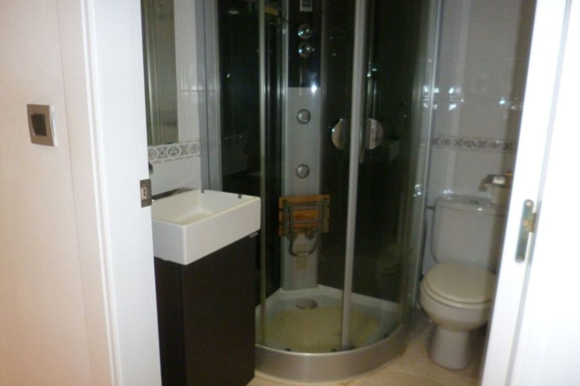 Segunda mano - Apartamento -
La Florida - Inland