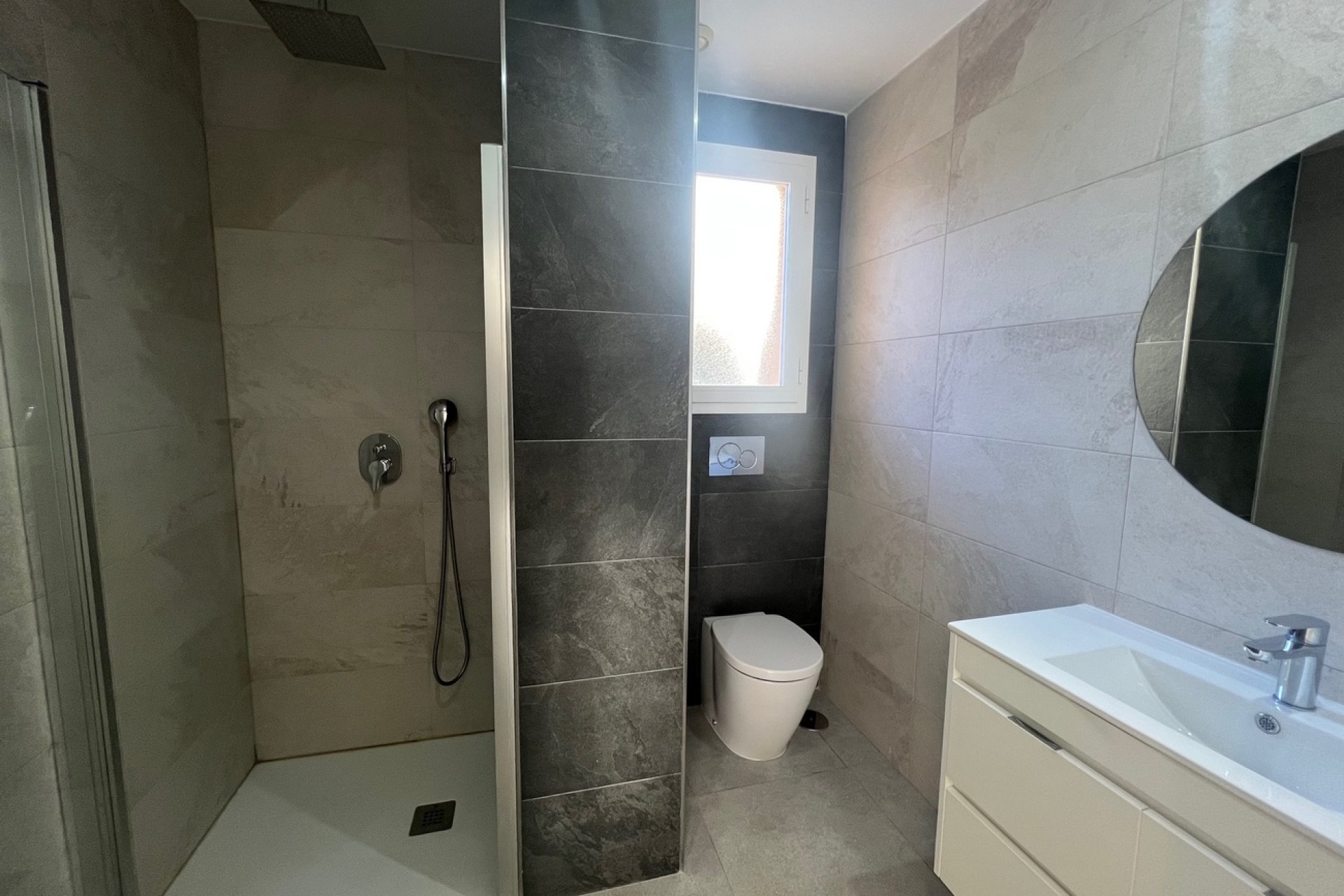 Segunda mano - Apartamento -
La Mata - avda de los Europeos