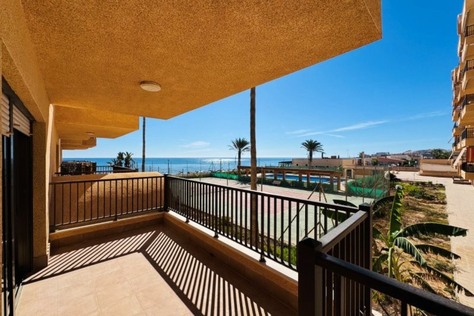 Segunda mano - Apartamento -
La Mata - Costa Blanca