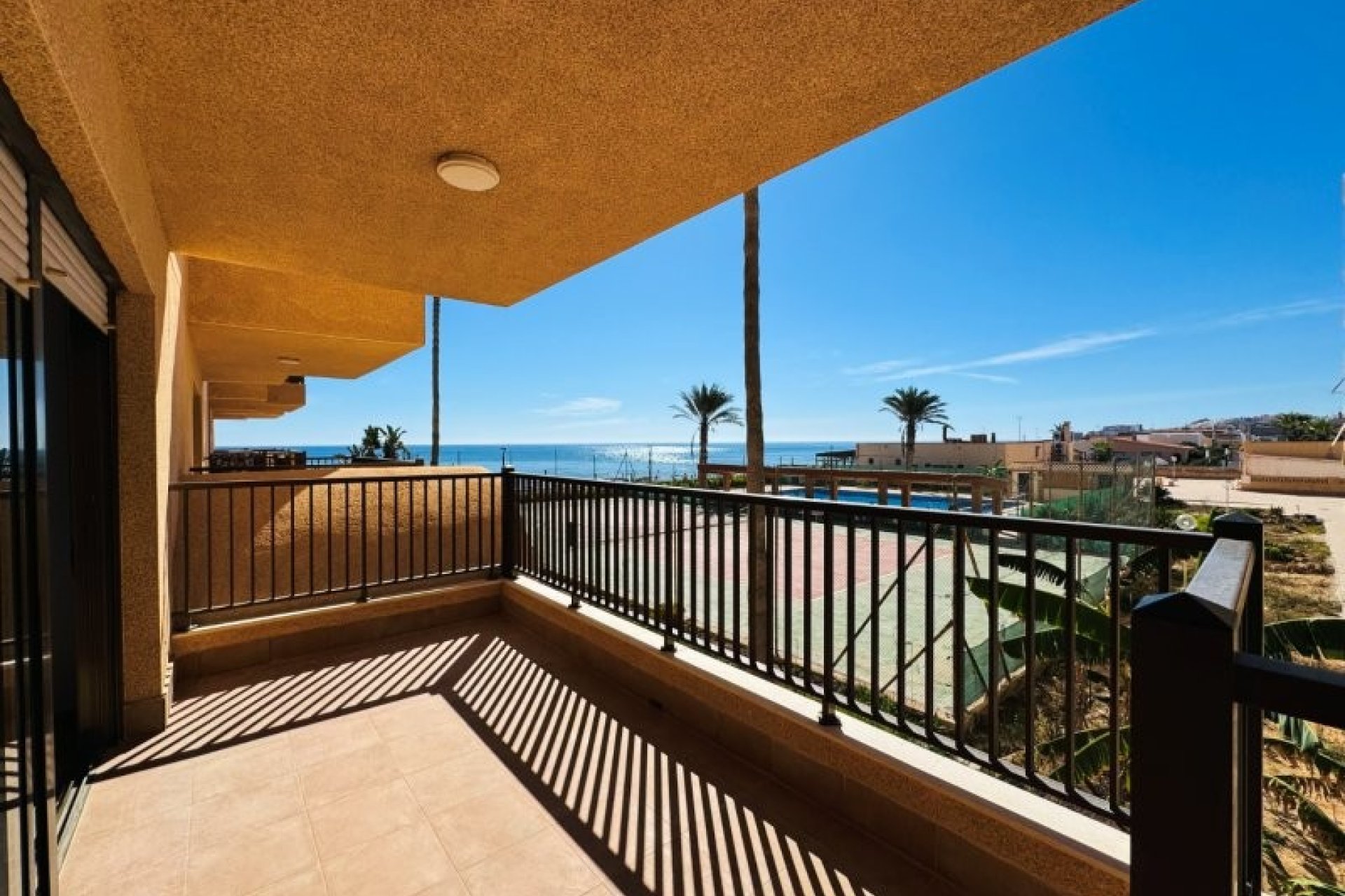 Segunda mano - Apartamento -
La Mata - Costa Blanca