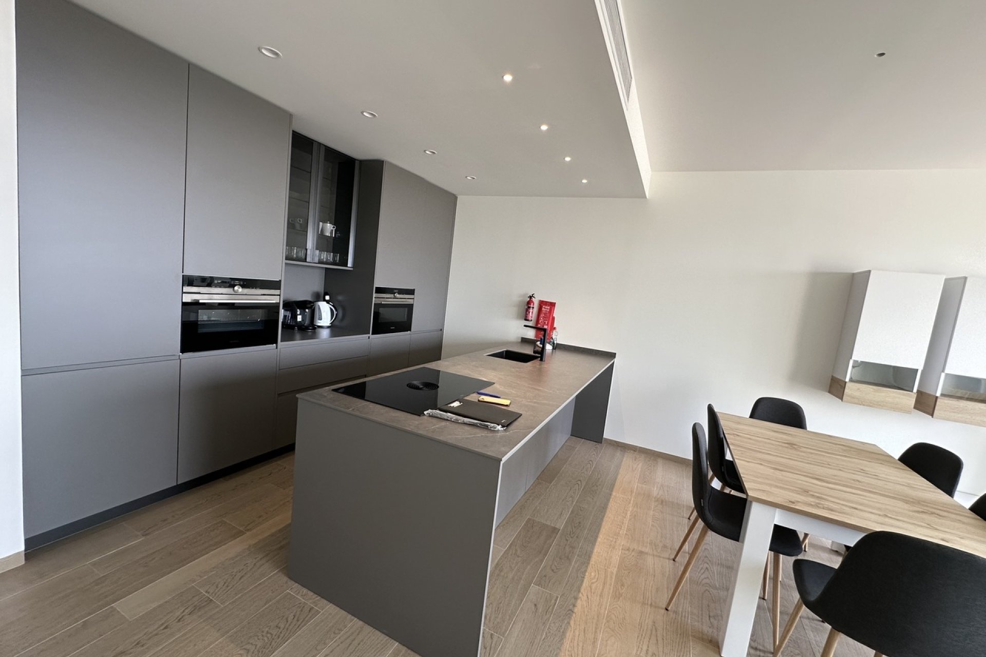 Segunda mano - Apartamento -
Las Colinas Golf - Costa Blanca