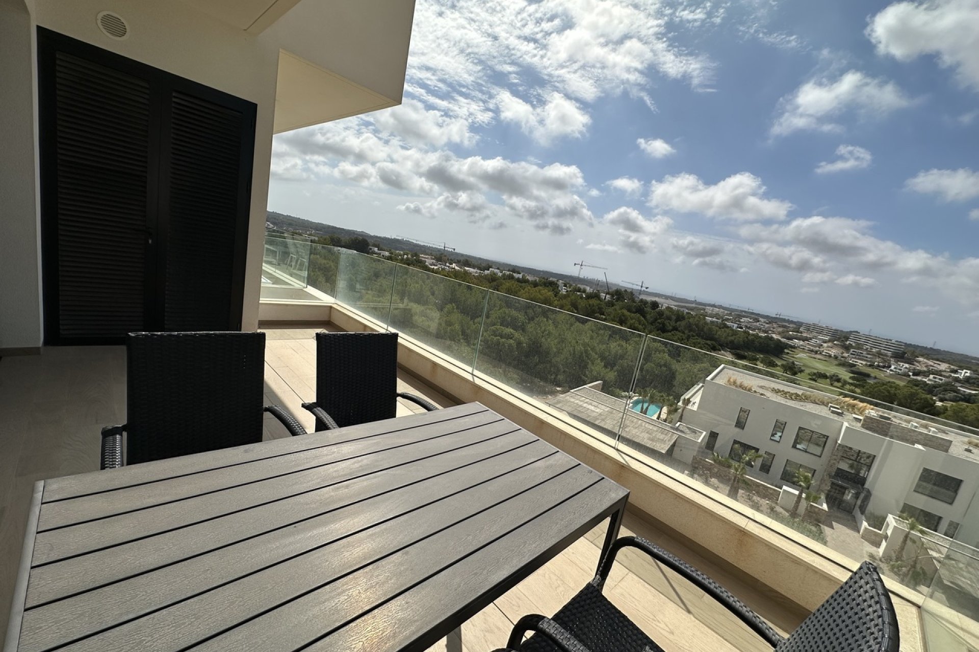 Segunda mano - Apartamento -
Las Colinas Golf - Costa Blanca