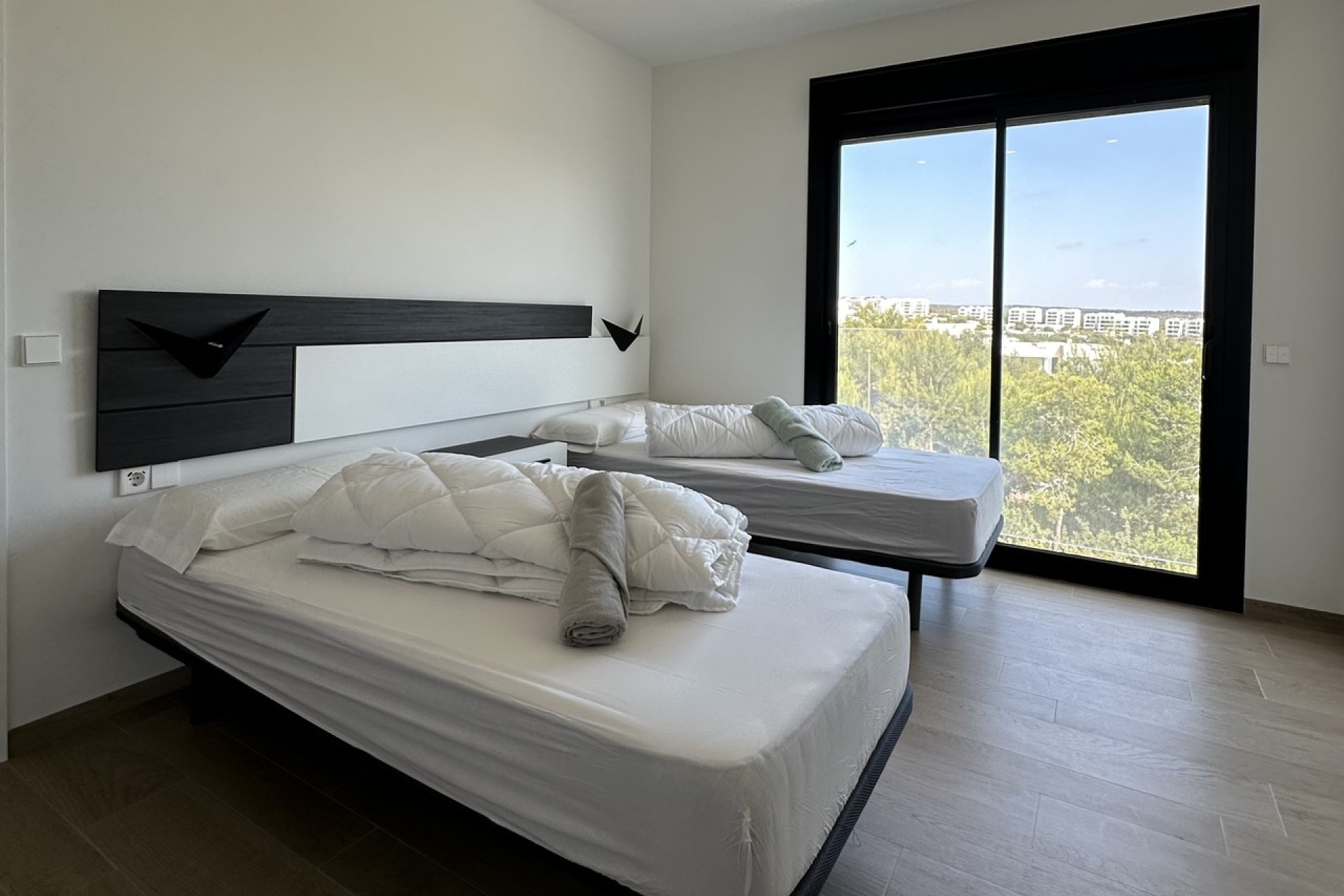 Segunda mano - Apartamento -
Las Colinas Golf - Costa Blanca