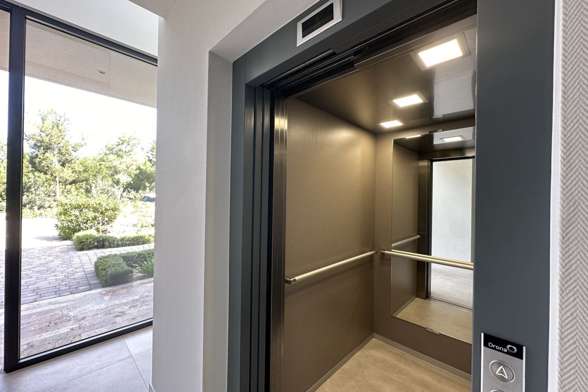 Segunda mano - Apartamento -
Las Colinas Golf - Costa Blanca