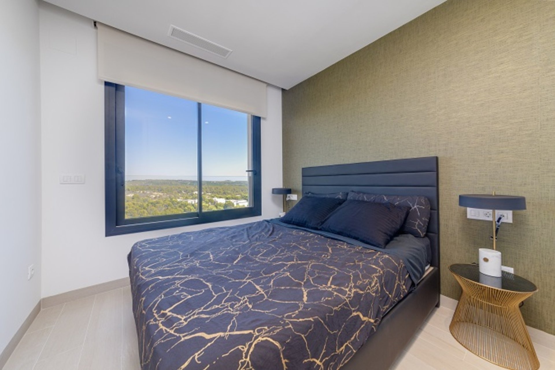 Segunda mano - Apartamento -
Las Colinas Golf - Costa Blanca