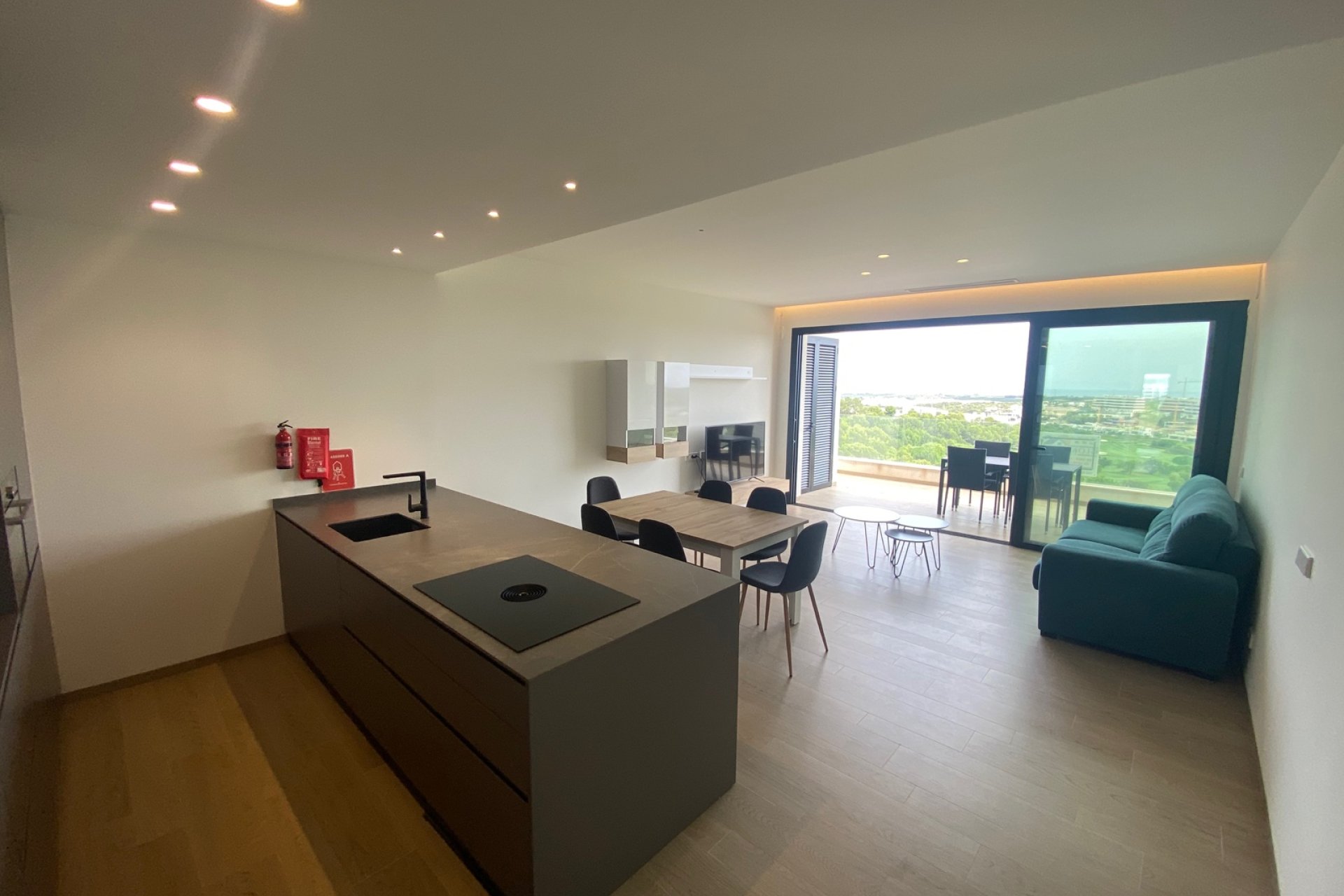 Segunda mano - Apartamento -
Las Colinas Golf - Costa Blanca