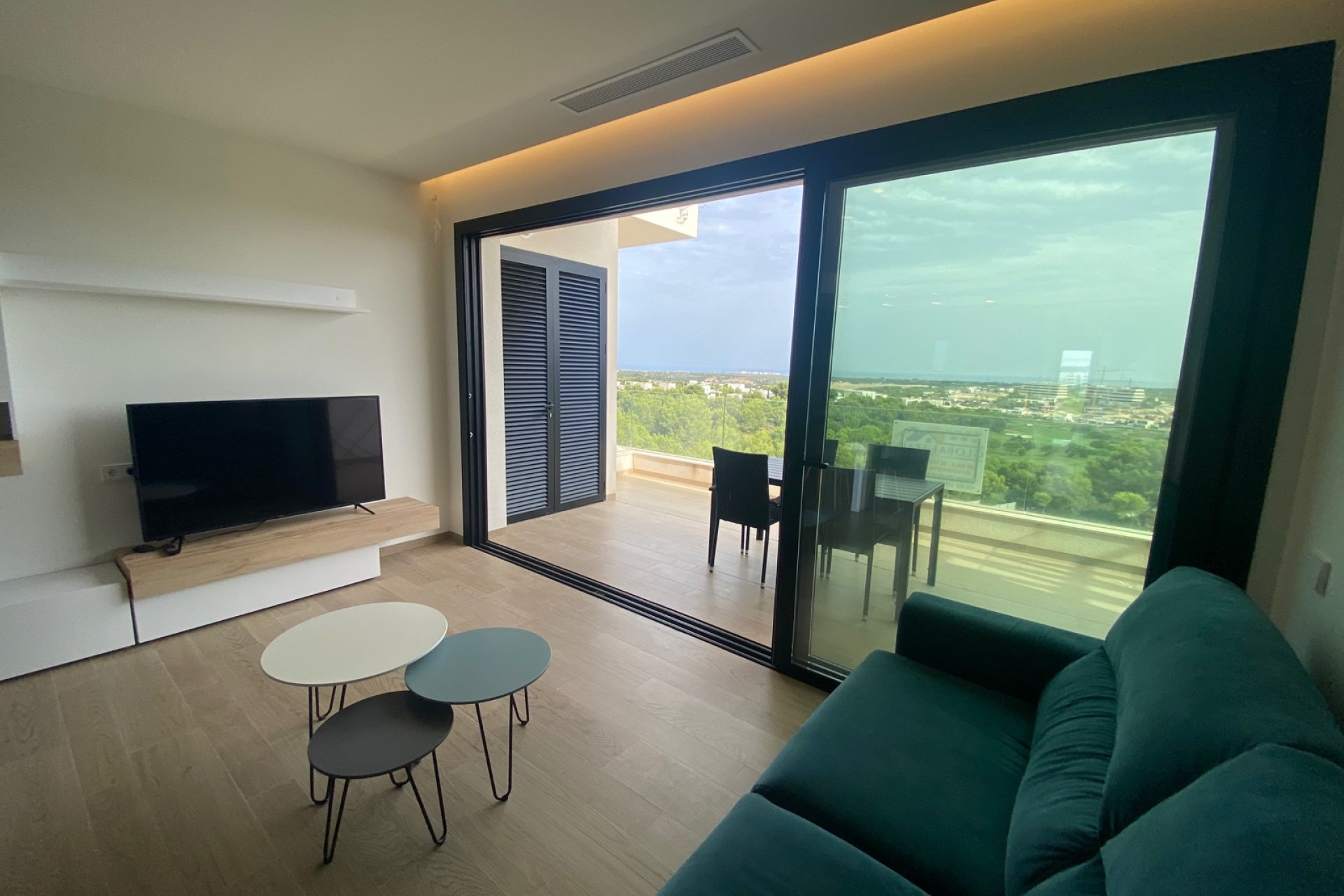 Segunda mano - Apartamento -
Las Colinas Golf - Costa Blanca
