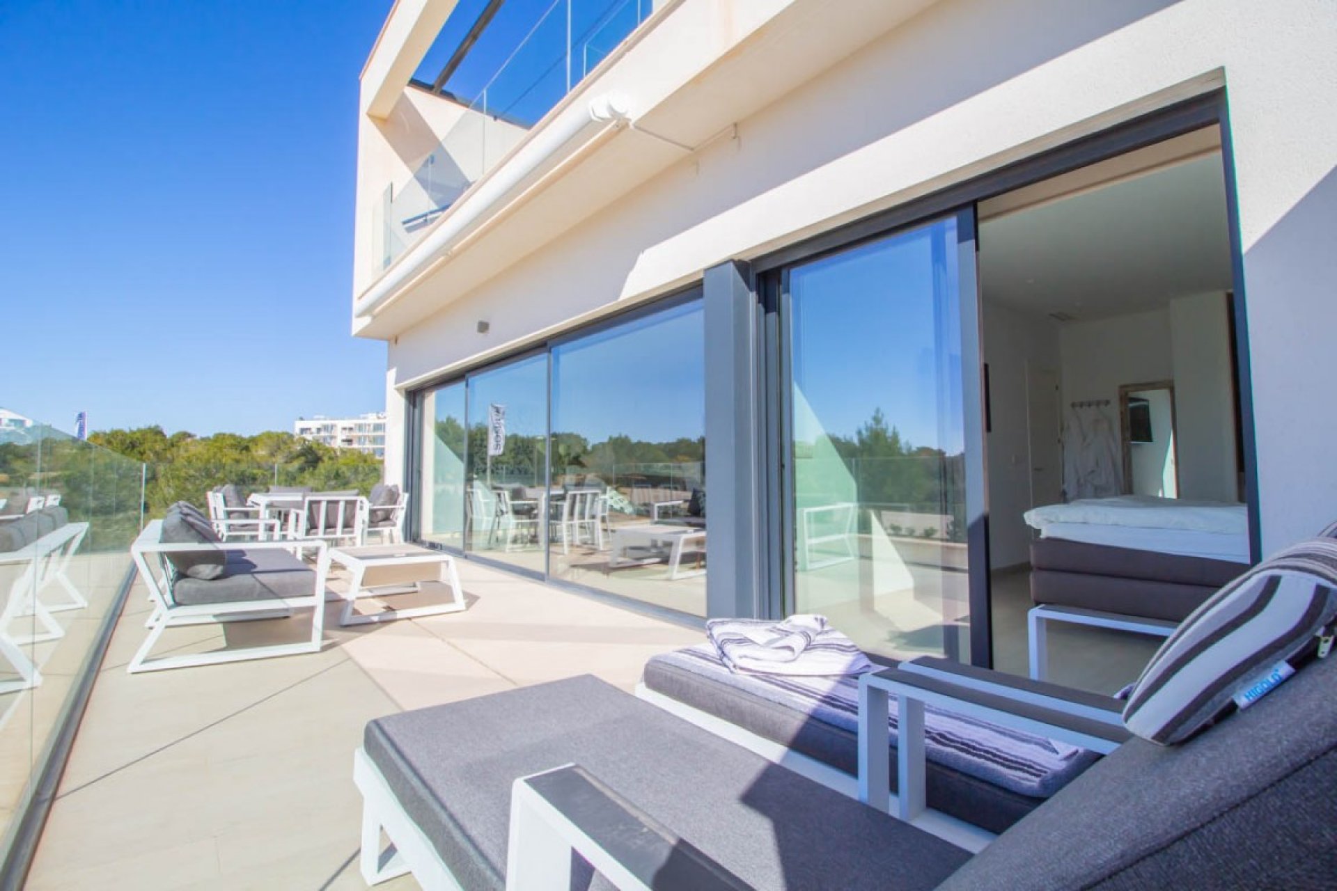 Segunda mano - Apartamento -
Las Colinas Golf - Costa Blanca