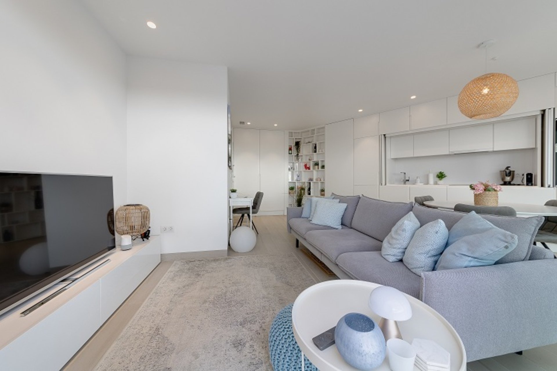 Segunda mano - Apartamento -
Las Colinas Golf - Costa Blanca