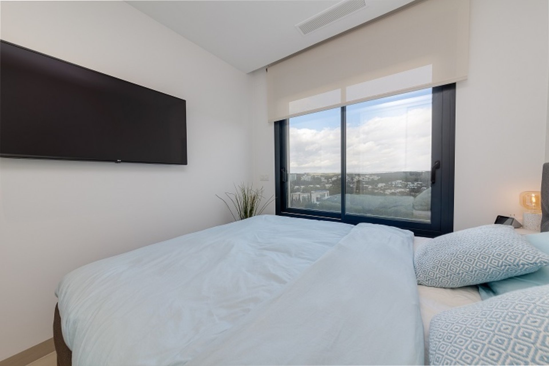 Segunda mano - Apartamento -
Las Colinas Golf - Costa Blanca