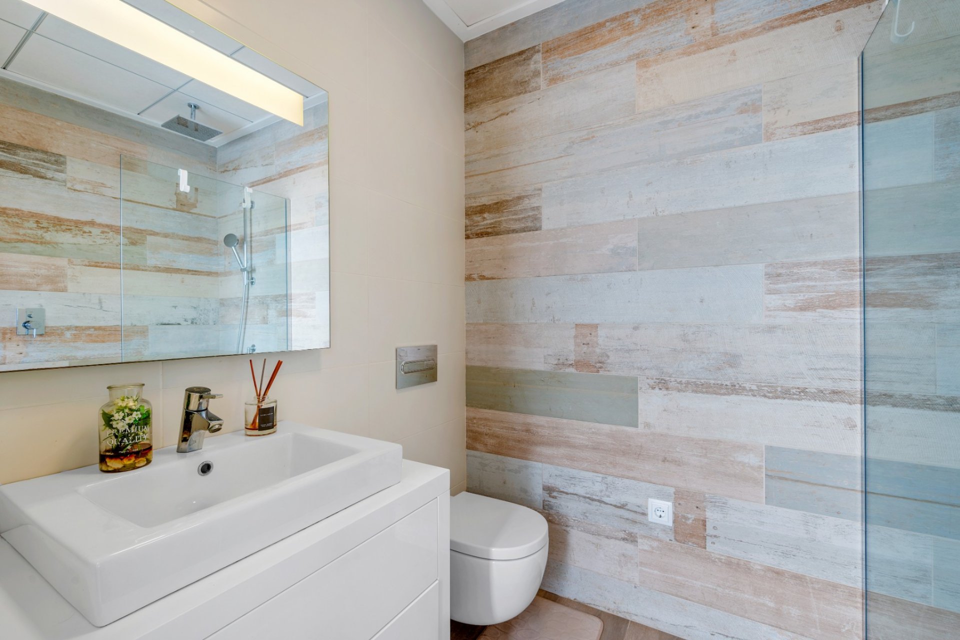 Segunda mano - Apartamento -
Las Colinas Golf - Costa Blanca