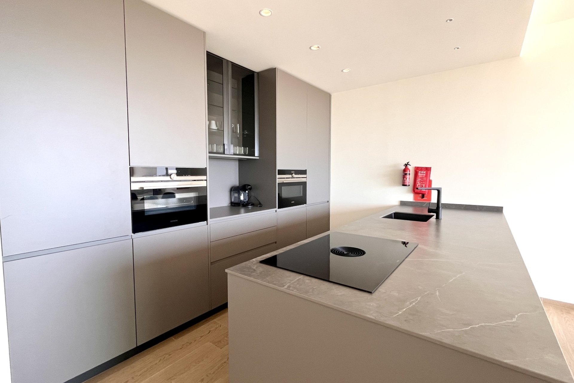 Segunda mano - Apartamento -
Las Colinas Golf - Costa Blanca