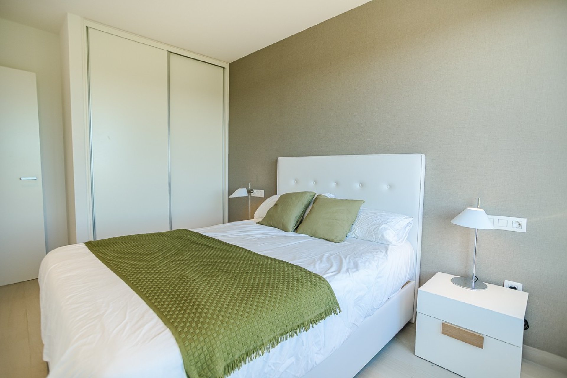 Segunda mano - Apartamento -
Las Colinas Golf - Costa Blanca