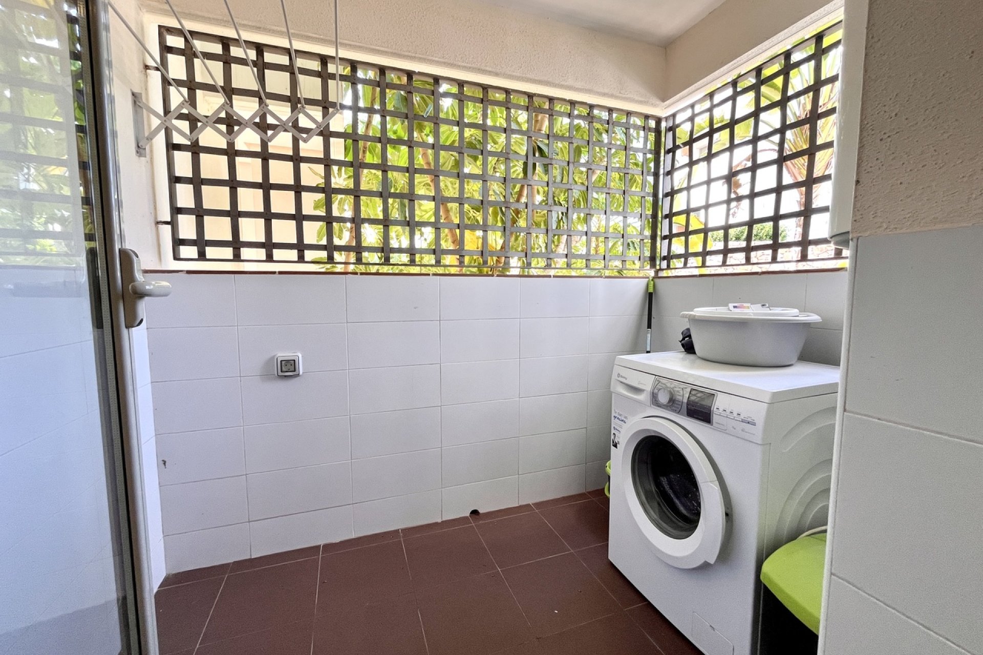 Segunda mano - Apartamento -
Las Colinas Golf - Costa Blanca