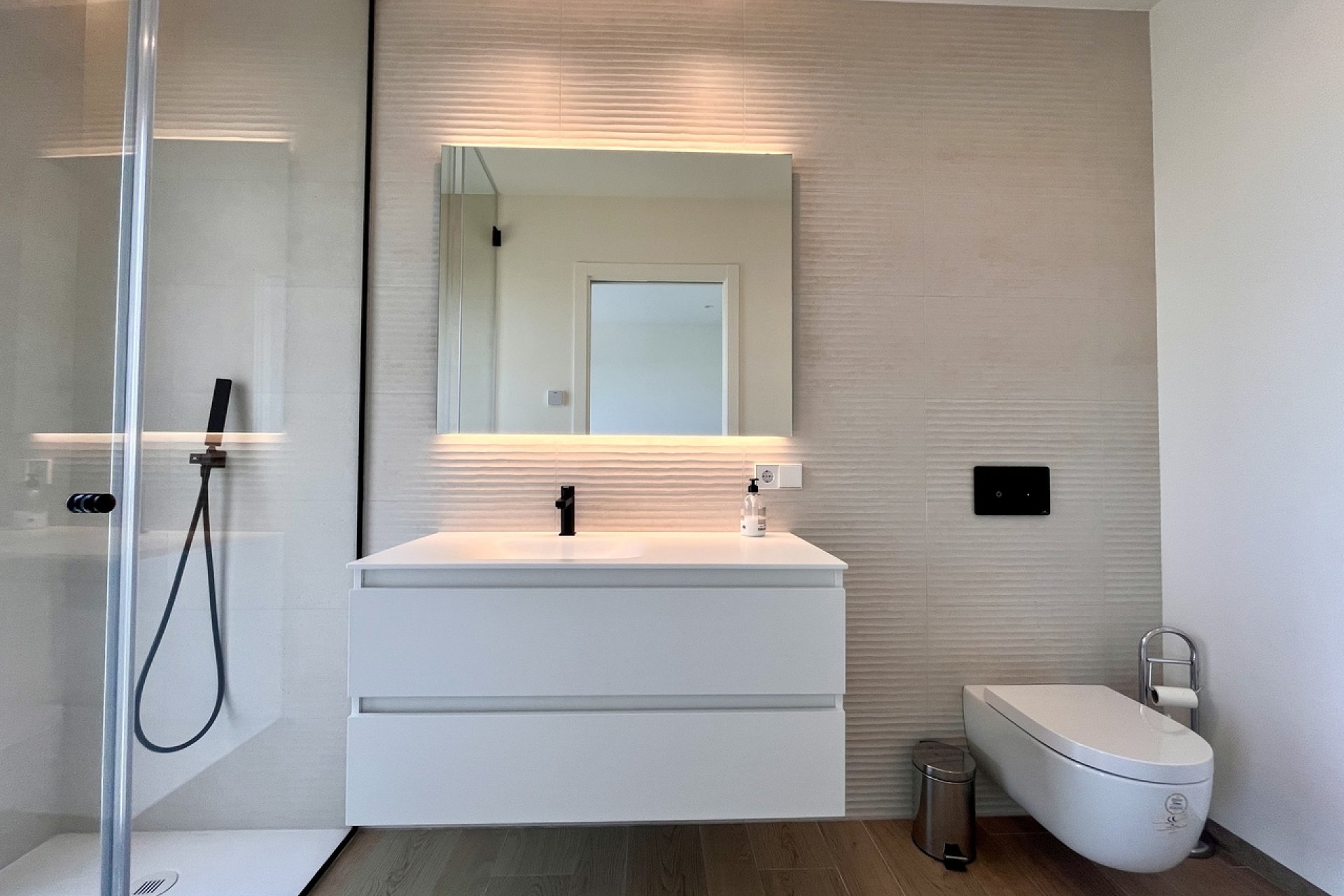 Segunda mano - Apartamento -
Las Colinas Golf - Costa Blanca