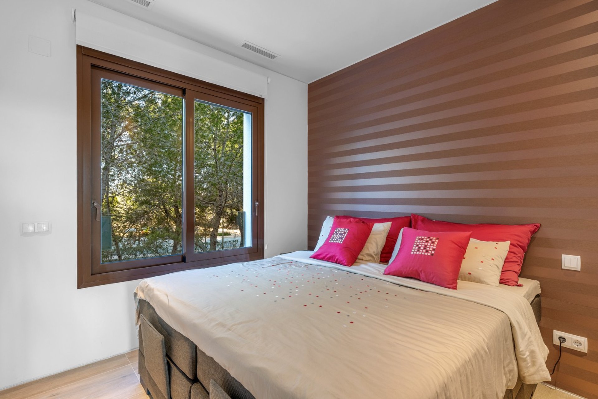 Segunda mano - Apartamento -
Las Colinas Golf - Costa Blanca