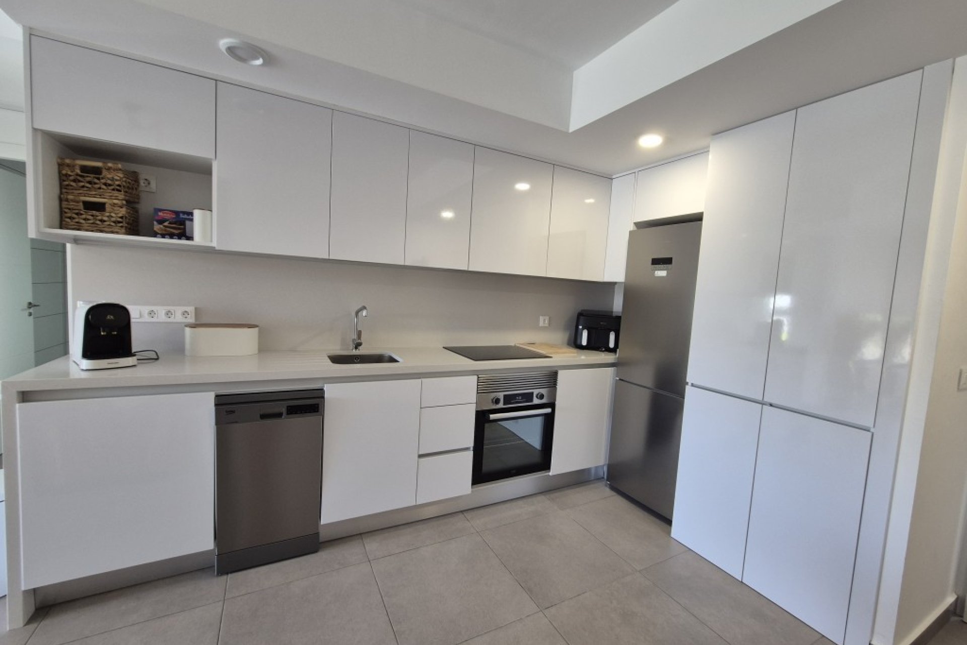 Segunda mano - Apartamento -
Las Filipinas - Inland