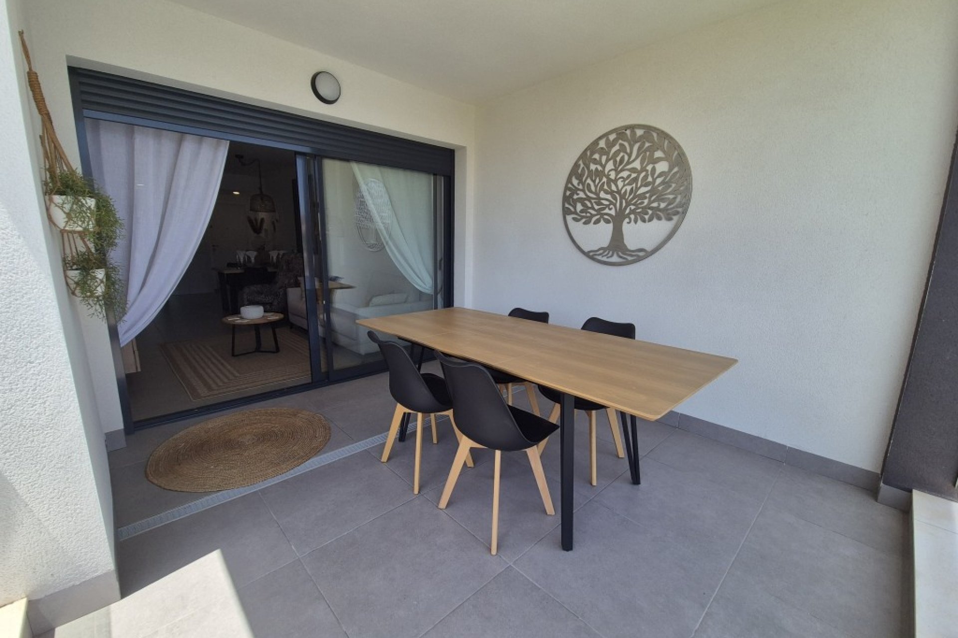 Segunda mano - Apartamento -
Las Filipinas - Inland