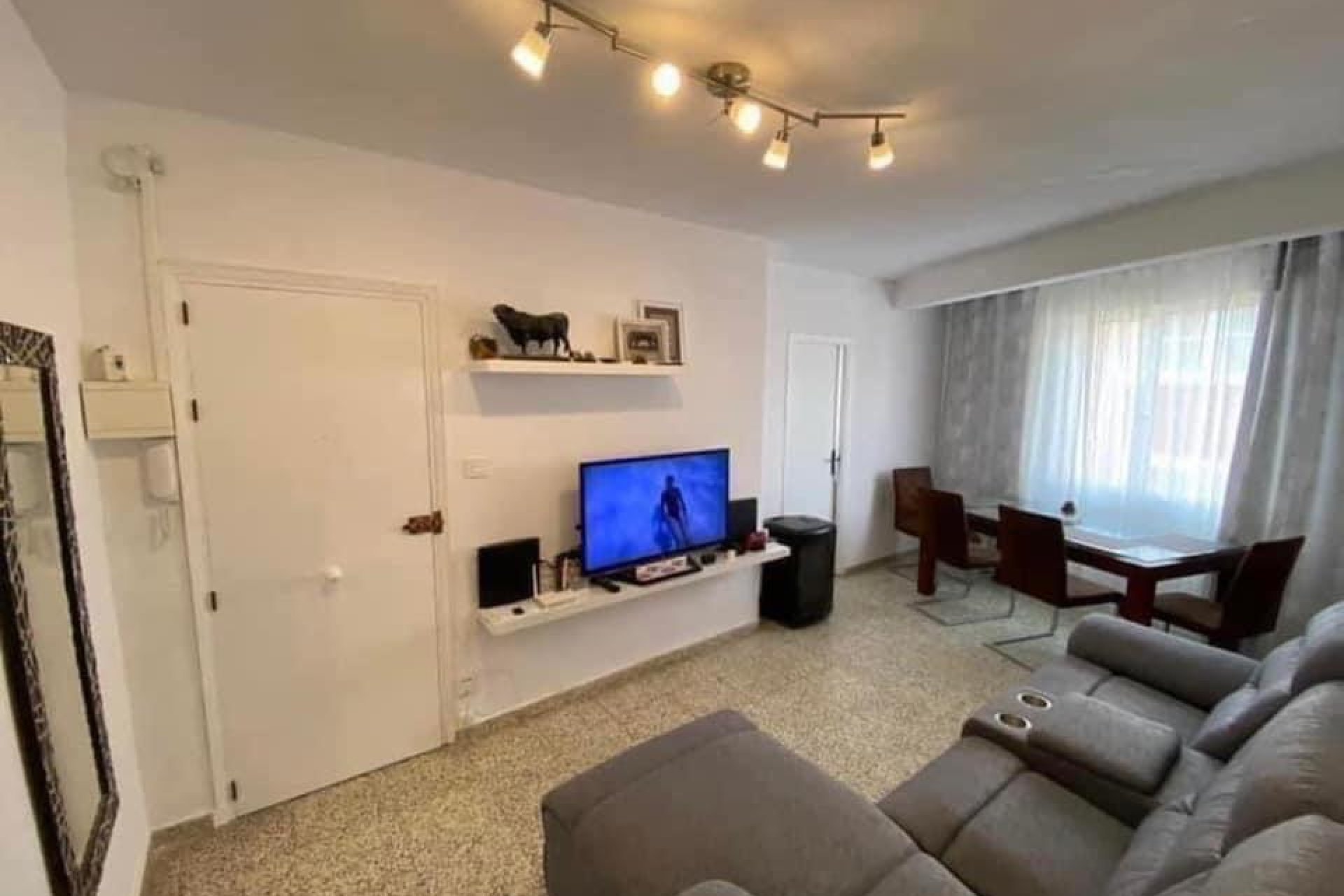 Segunda mano - Apartamento -
Lo Pagan