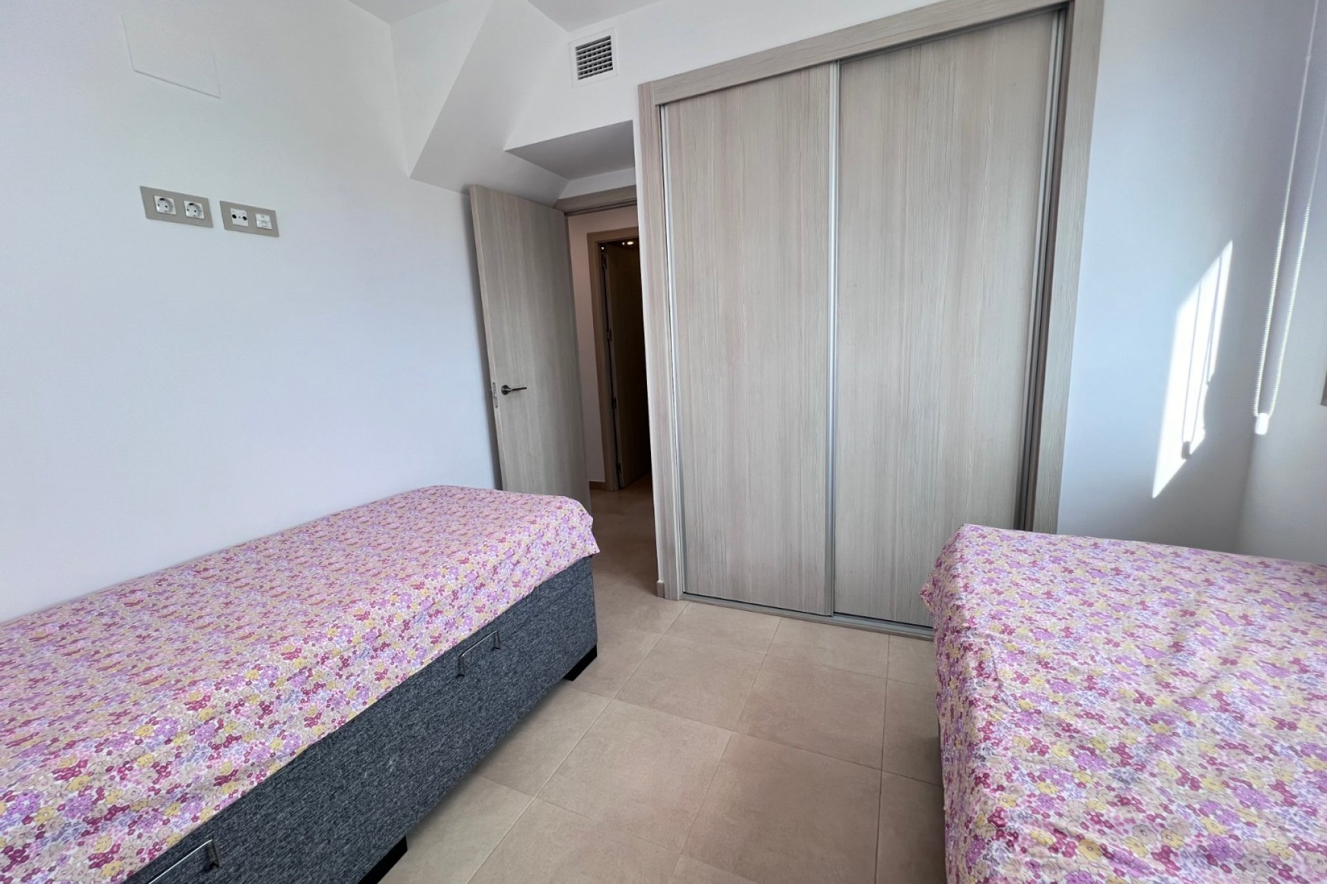 Segunda mano - Apartamento -
Lomas De Campoamor - Inland