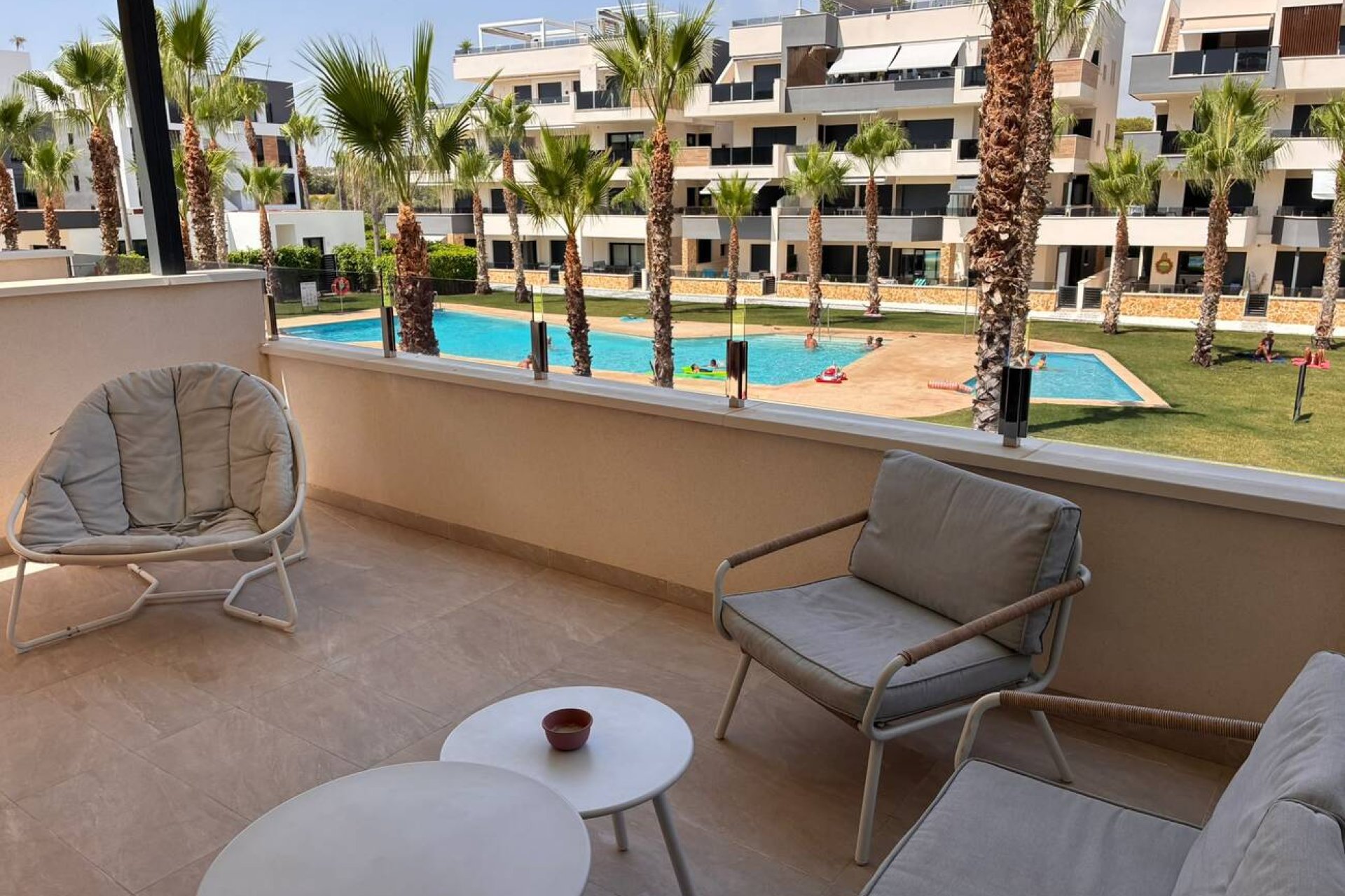 Segunda mano - Apartamento -
Los Almendros (Orihuela-Costa) - Costa Blanca