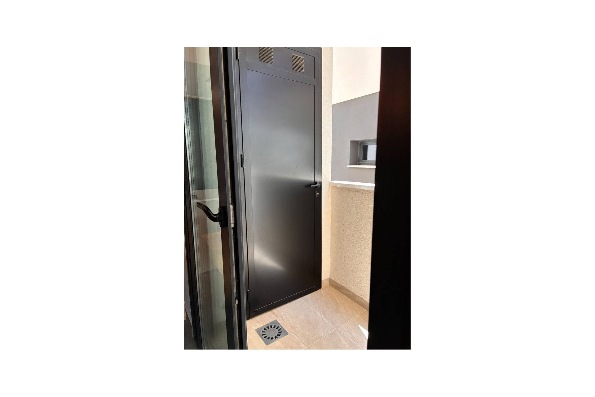 Segunda mano - Apartamento -
Los Almendros (Orihuela-Costa) - Costa Blanca