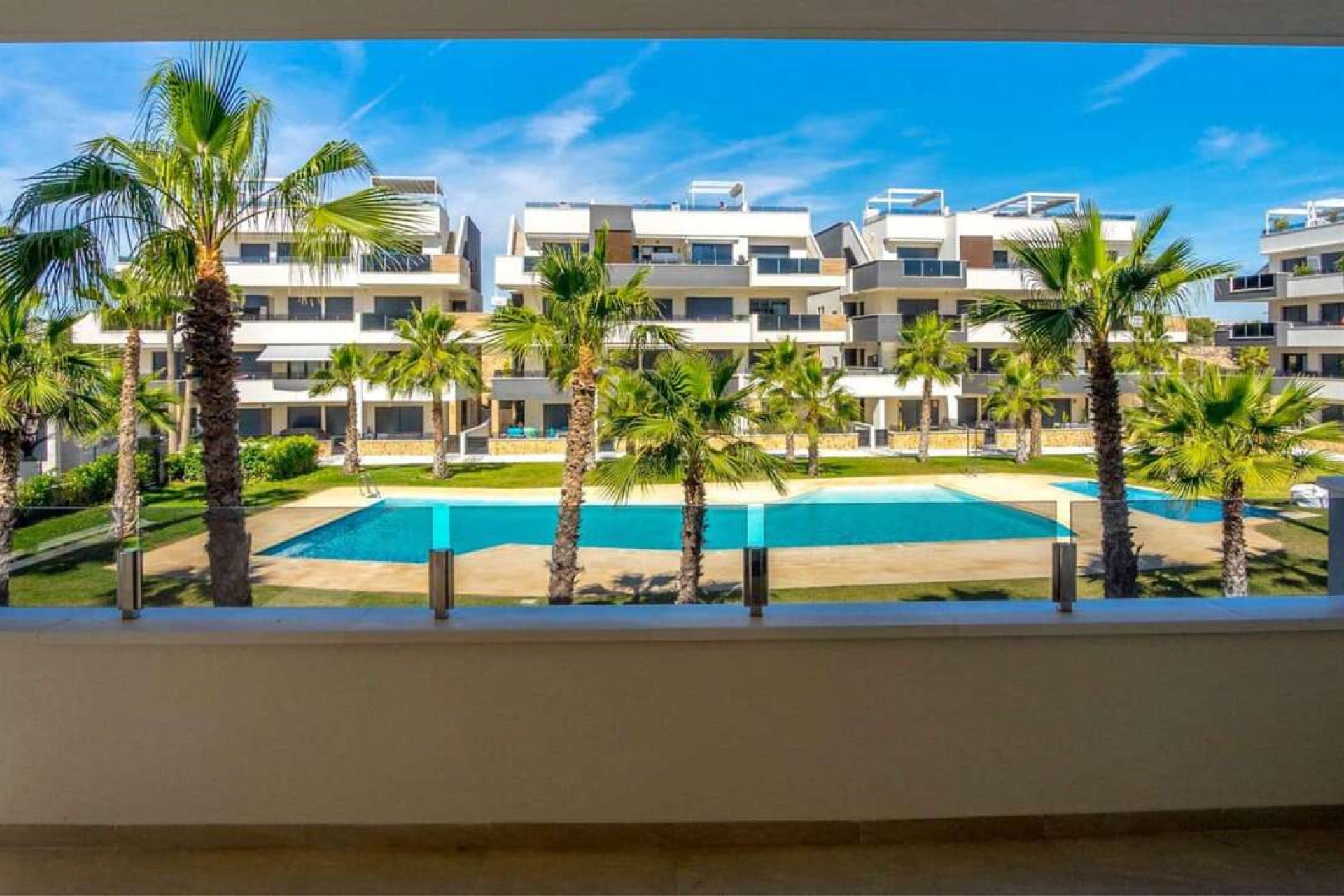 Segunda mano - Apartamento -
Los Altos - Costa Blanca