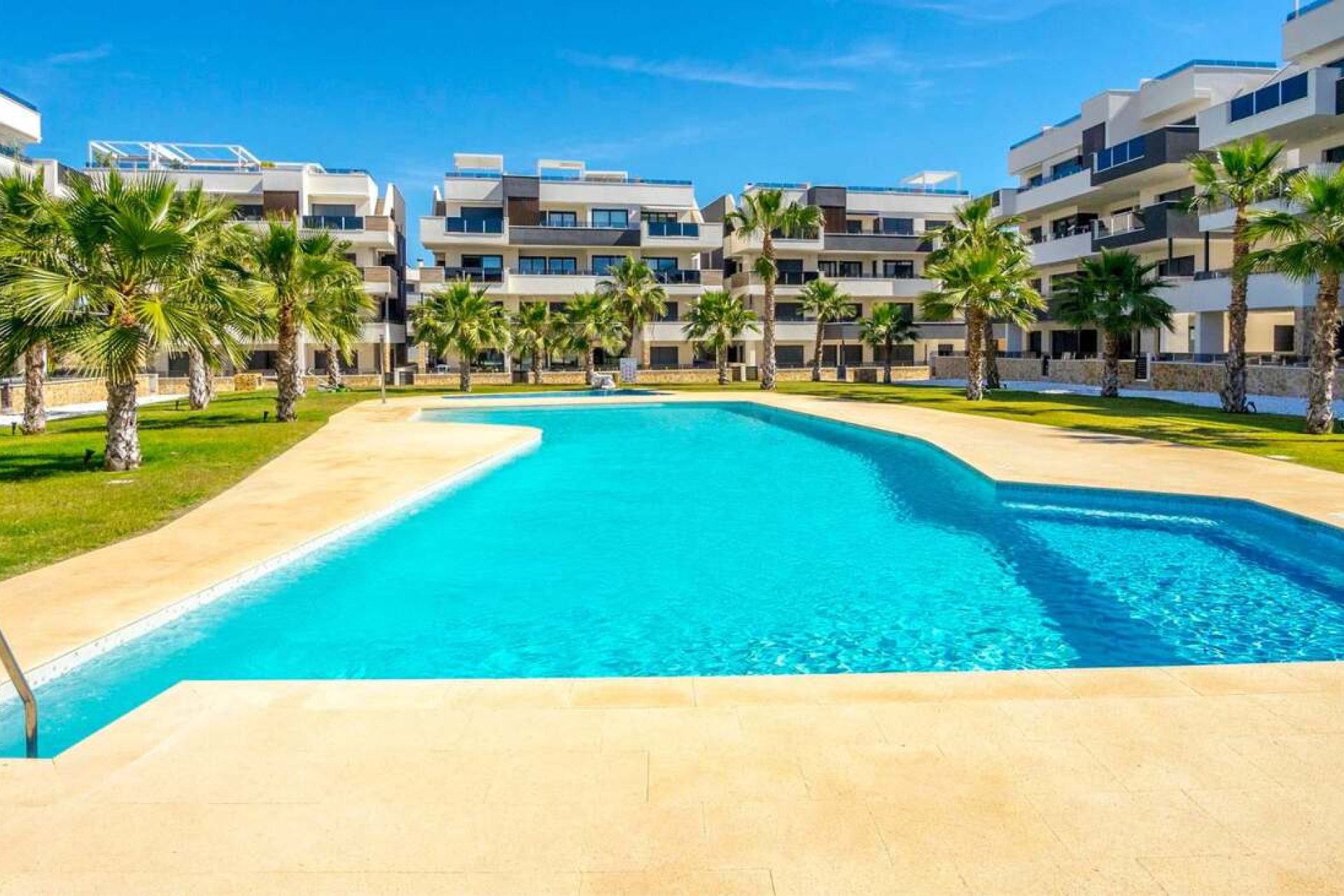 Segunda mano - Apartamento -
Los Altos - Costa Blanca