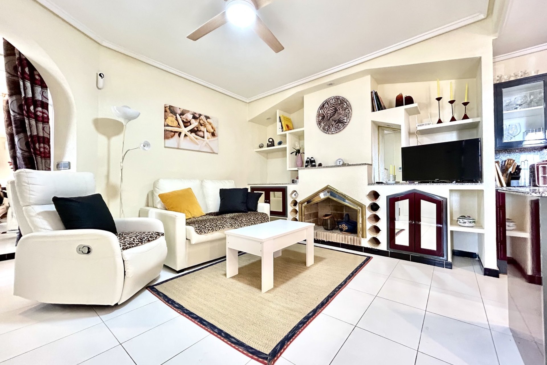 Segunda mano - Apartamento -
Los Altos - Costa Blanca