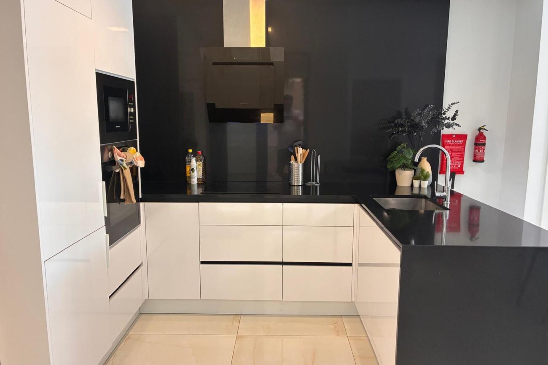 Segunda mano - Apartamento -
Los Altos - Costa Blanca