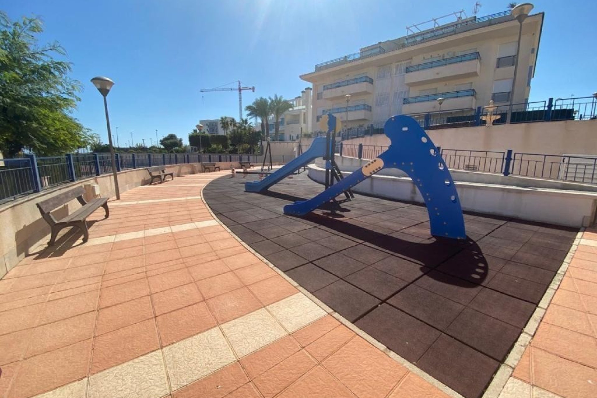 Segunda mano - Apartamento -
Mil Palmeras - Costa Blanca