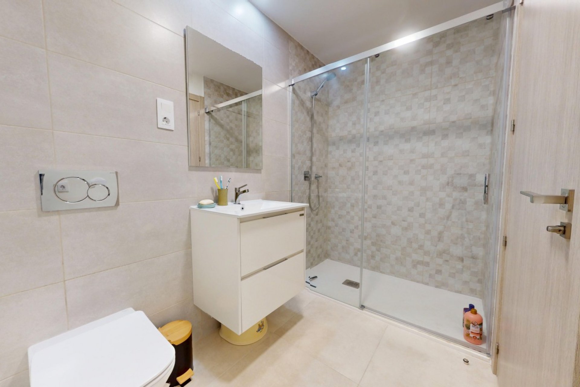 Segunda mano - Apartamento -
Mil Palmeras - Costa Blanca