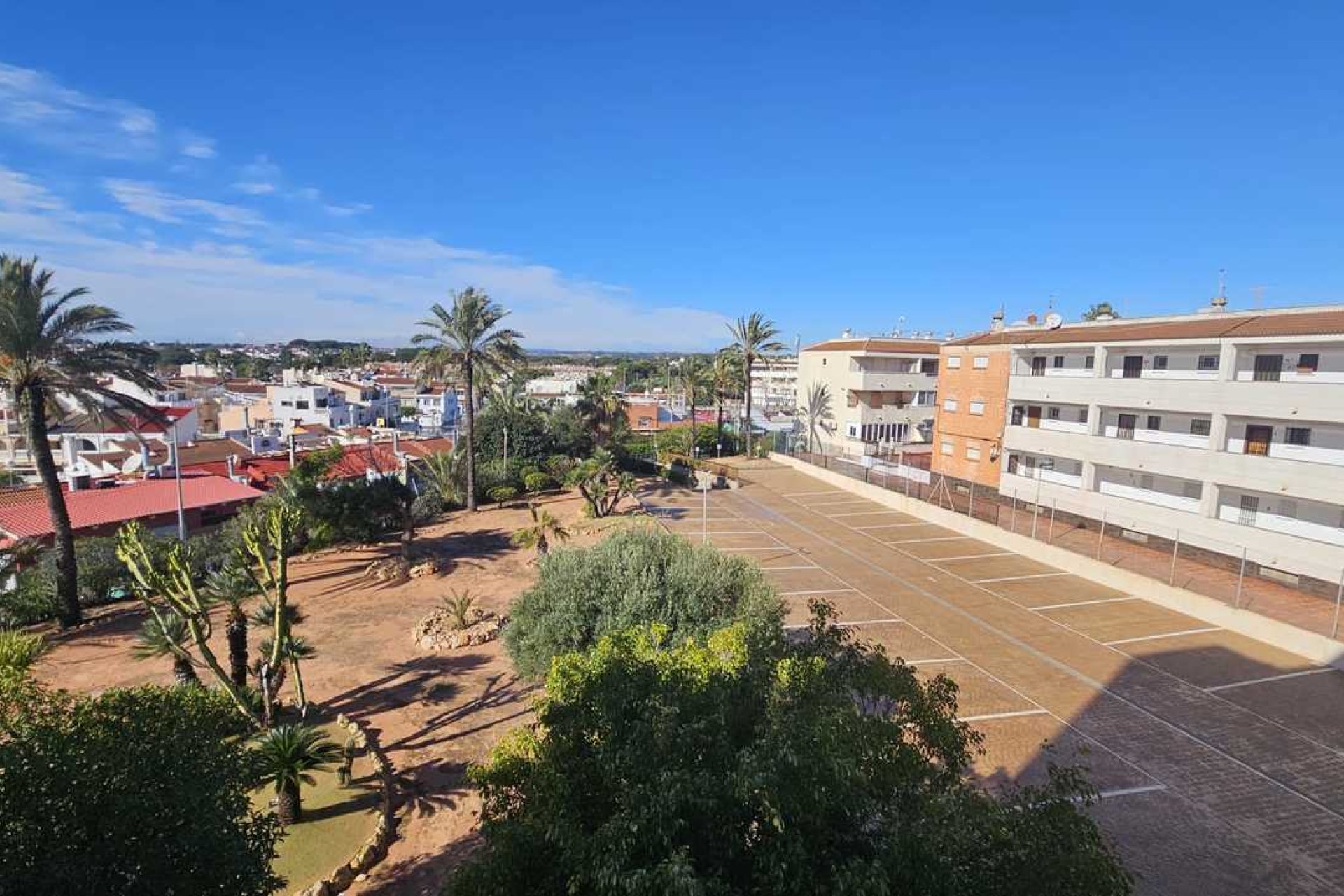 Segunda mano - Apartamento -
Mil Palmeras - Costa Blanca