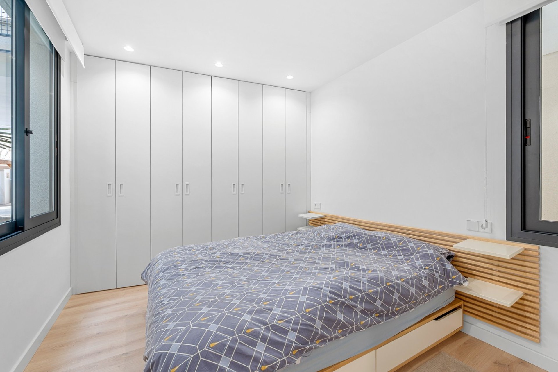 Segunda mano - Apartamento -
Monforte del Cid - Inland