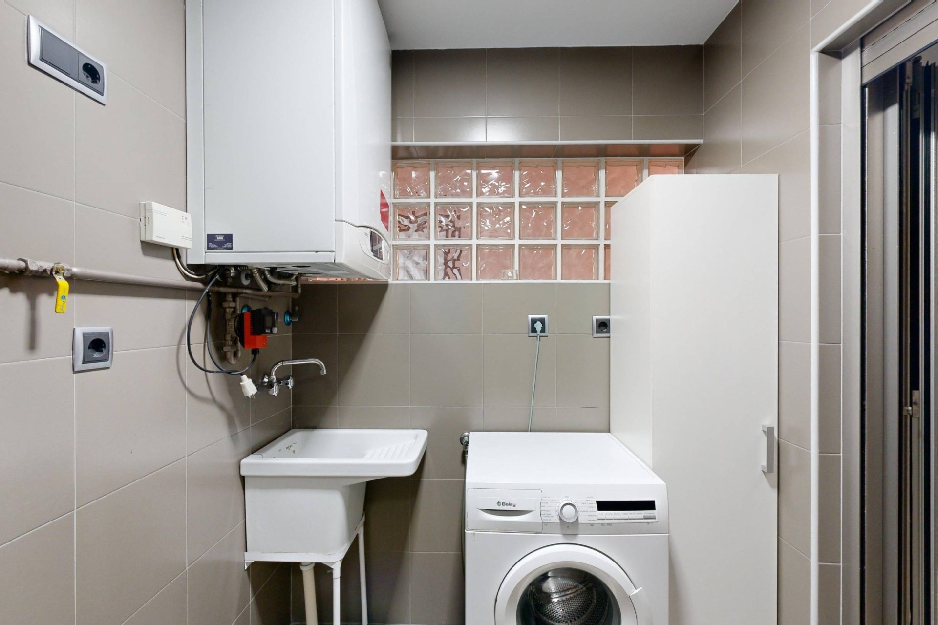 Segunda mano - Apartamento -
Murcia - Gran Via