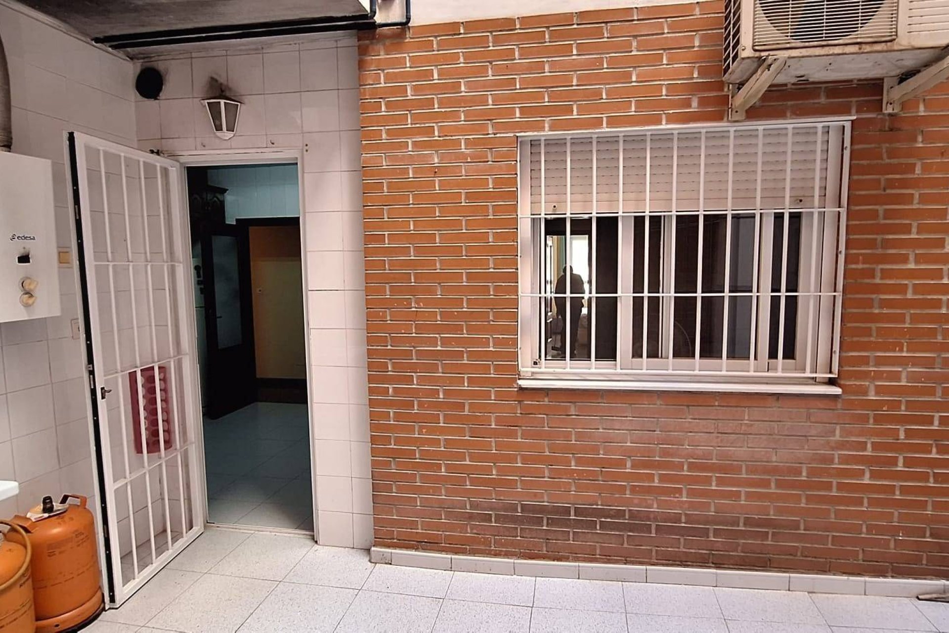 Segunda mano - Apartamento -
Murcia - San Benito-patiño