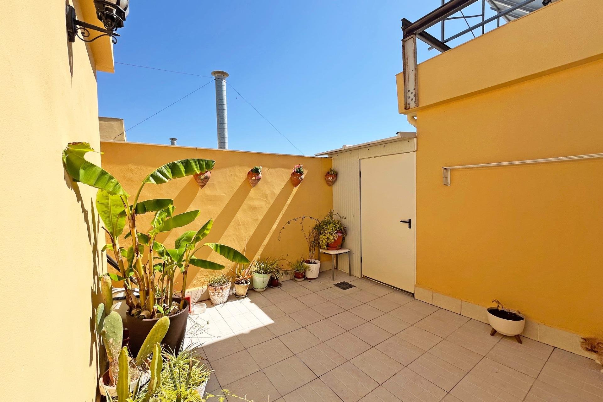 Segunda mano - Apartamento -
Novelda - Barrio San Roque
