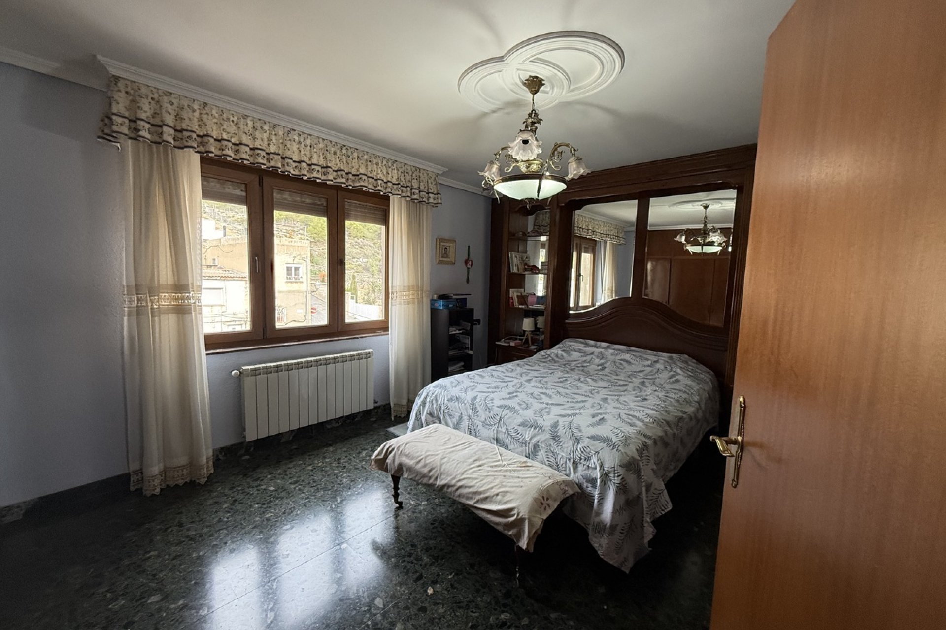 Segunda mano - Apartamento -
Onil - Costa Blanca